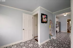 347 W Riverside Dr, Roseburg, OR 97470 - Photo 32