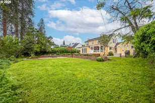 347 W Riverside Dr, Roseburg, OR 97470 - Photo 40