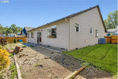 1136 NE 17th St, Battle Ground, WA 98604 - Photo 24