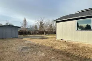 551 SE Holly St, Prineville, OR 97754 - Photo 36