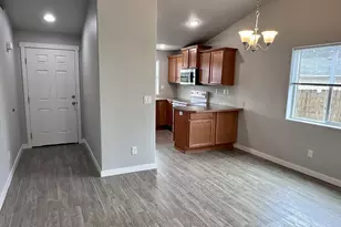 201 La Casa St, Eugene, OR 97402 - Photo 2
