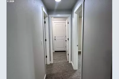 201 Lacasa St, Eugene, OR 97402 - Photo 16