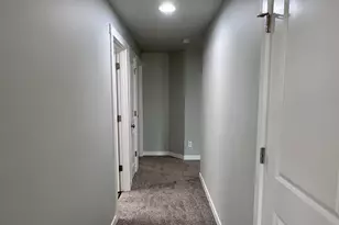 201 La Casa St, Eugene, OR 97402 - Photo 8