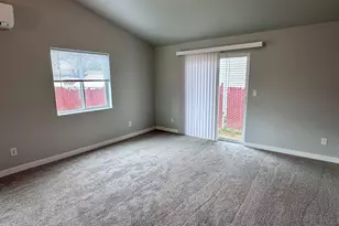 201 La Casa St, Eugene, OR 97402 - Photo 8