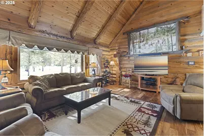 140643 Kamloop Ln, Gilchrist, OR 97737 - Photo 8