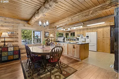 140643 Kamloop Ln, Gilchrist, OR 97737 - Photo 10