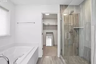 292 W Maple St, Washougal, WA 98671 - Photo 26