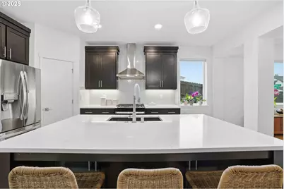 292 W Maple St, Washougal, WA 98671 - Photo 14