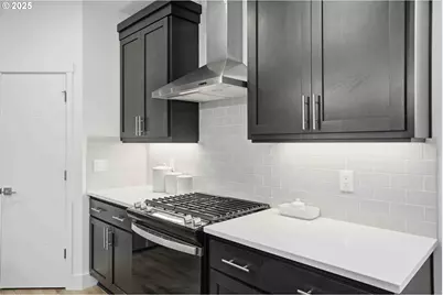 292 W Maple St, Washougal, WA 98671 - Photo 14