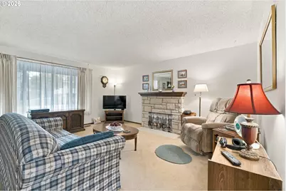 12108 SE Sequoia Ave, Milwaukie, OR 97222 - Photo 4