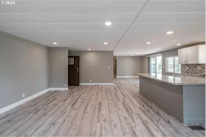 38611 Century Dr, Albany, OR 97322 - Photo 6