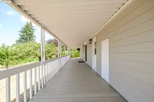 38611 Century Dr, Albany, OR 97322 - Photo 30