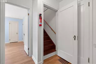 9830 NE Skidmore St, Portland, OR 97220 - Photo 26