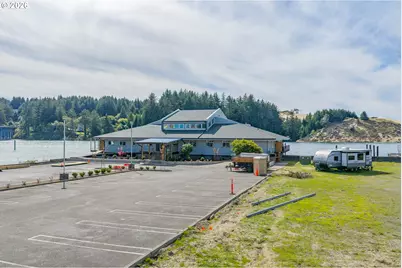 1150 Bay St #D, Florence, OR 97439 - Photo 18