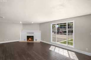 11925 SW 7th, Beaverton, OR 97005 - Photo 4