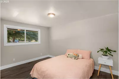 11925 SW 7th, Beaverton, OR 97005 - Photo 10