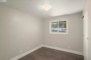 11925 SW 7th, Beaverton, OR 97005 - Photo 14