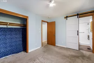 17707 SE Washington St, Portland, OR 97233 - Photo 16