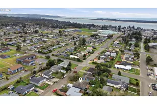 1140 Michigan Ave, Coos Bay, OR 97420 - Photo 26