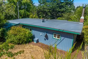 87202 McTimmons Ln, Bandon, OR 97411 - Photo 40