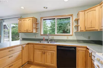 77030 Nellie Ln, Cottage Grove, OR 97424 - Photo 10