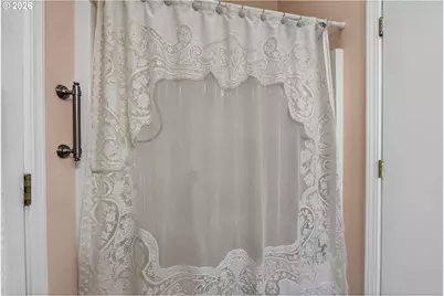 157 NW Bree Dr, Winston, OR 97496 - Photo 24