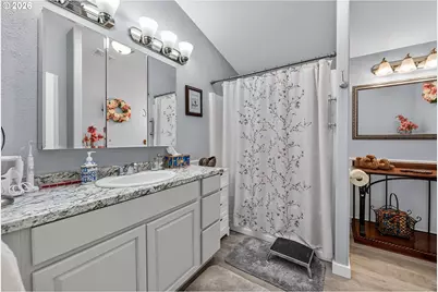 157 NW Bree Dr, Winston, OR 97496 - Photo 18