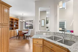 1078 NE Parks Edge Cir, Hillsboro, OR 97124 - Photo 16