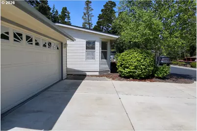 202 Munsel Creek Loop, Florence, OR 97439 - Photo 4