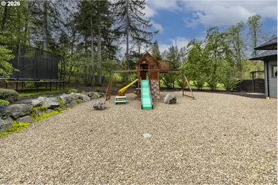 32568 Deberry Rd, Creswell, OR 97426 - Photo 36