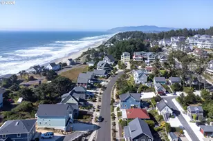 2518 SW Anemone Ave, Lincoln City, OR 97367 - Photo 38