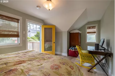 2518 SW Anemone Ave, Lincoln City, OR 97367 - Photo 26