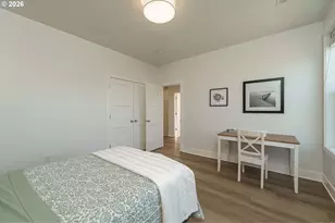 800 E 37th St, Vancouver, WA 98663 - Photo 24