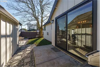 800 E 37th St, Vancouver, WA 98663 - Photo 28