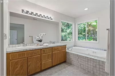 9675 SW 163rd Ave, Beaverton, OR 97007 - Photo 14