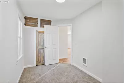 309 NW 3rd Ave, Kelso, WA 98626 - Photo 16