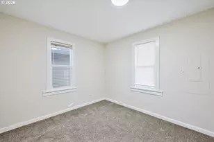 309 NW 3rd Ave, Kelso, WA 98626 - Photo 10