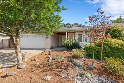 4611 NE 39th St, Vancouver, WA 98661 - Photo 1