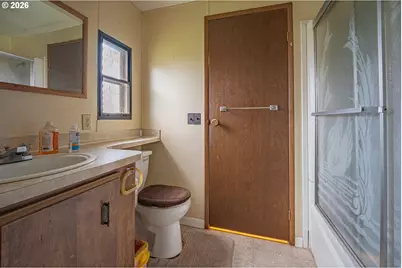 3393 Snow Peak Pl, Lebanon, OR 97355 - Photo 2