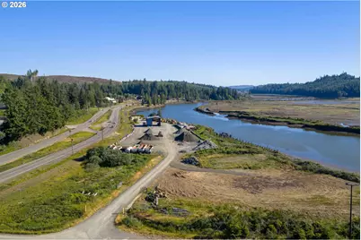93386 Coos Sumner Ln, Coos Bay, OR 97420 - Photo 8