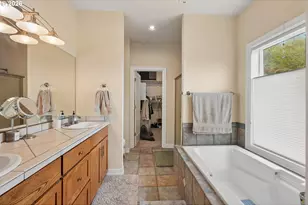 4849 SE Anderegg Loop, Portland, OR 97236 - Photo 28