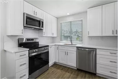1602 NE Centurion Pl, Gresham, OR 97030 - Photo 18