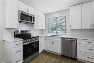 1602 NE Centurion Pl, Gresham, OR 97030 - Photo 18