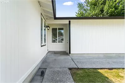 1602 NE Centurion Pl, Gresham, OR 97030 - Photo 8