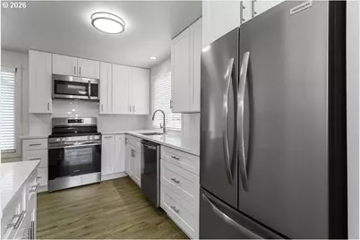1602 NE Centurion Pl, Gresham, OR 97030 - Photo 16