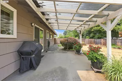 1745 NW 7th Pl, Gresham, OR 97030 - Photo 30