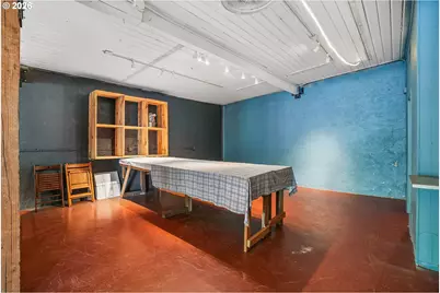 1114 SE Clay St, Portland, OR 97214 - Photo 18