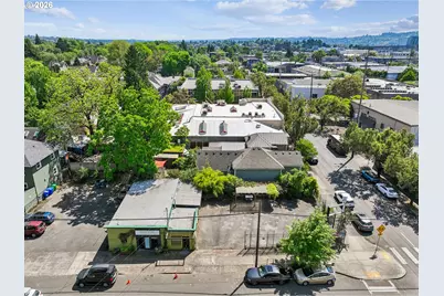 1114 SE Clay St, Portland, OR 97214 - Photo 4
