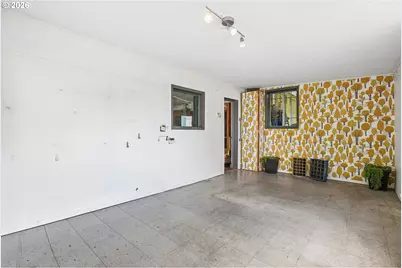 1114 SE Clay St, Portland, OR 97214 - Photo 24
