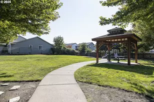 1026 E 15th St, Lafayette, OR 97127 - Photo 28